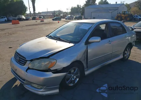 2004 Toyota Corolla S из США, поврежденный, VIN 1NXBR32E94Z265941